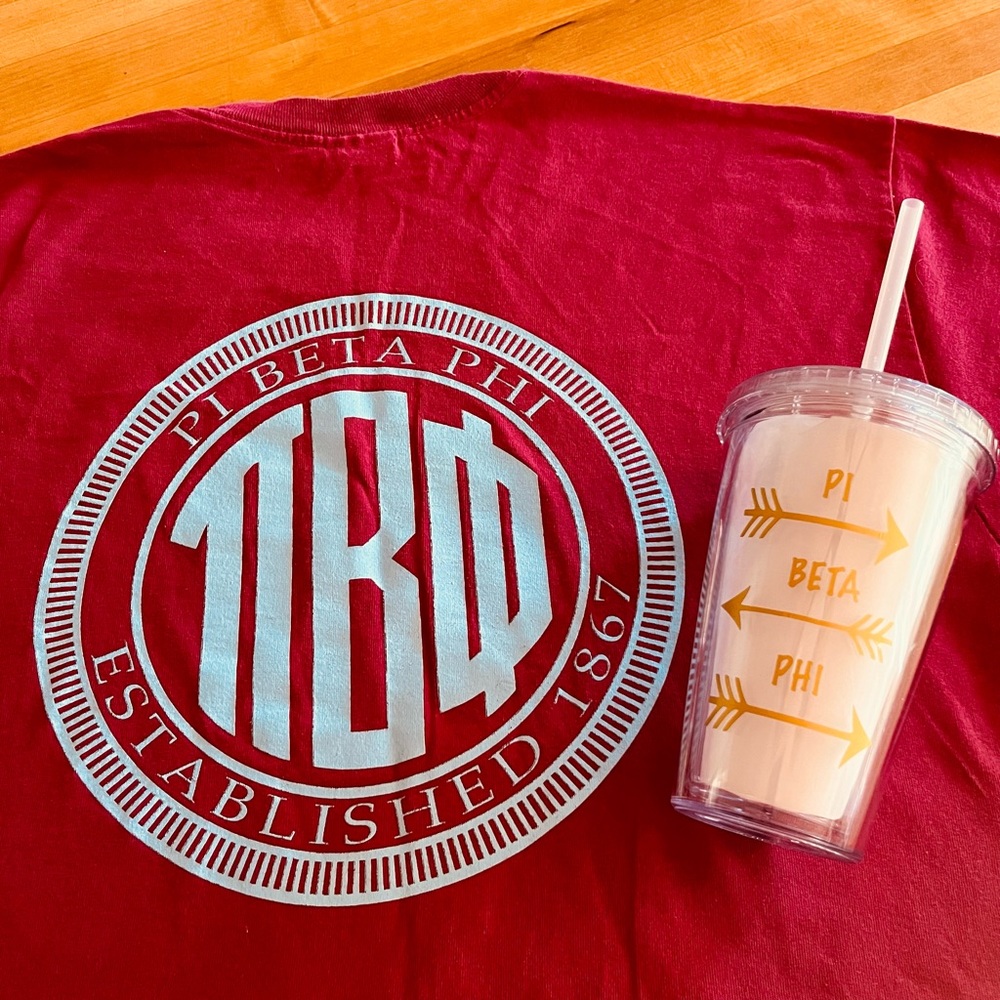 Pi Beta Phi women’s fraternity short sleeve tee shirt Men’s Large Plus tumbler.